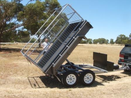 Loadmaster Tipper 8X5 with Full cage