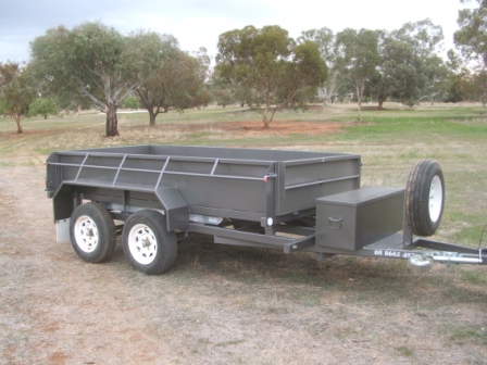 Loadmaster Tipper Trailer 10X5 450mm High sides with ramps